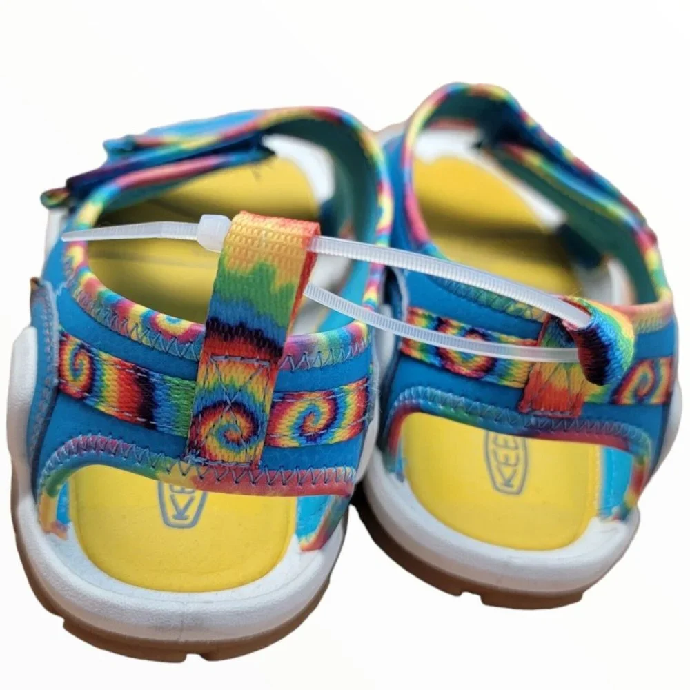 KEEN Knotch Creek Tie Dye Vivid Blue Kids Outdoor Shoes River Water US 4